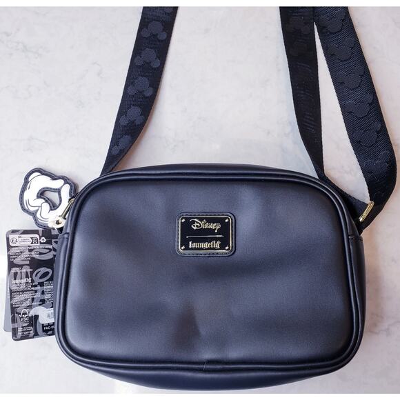 NWT DISNEY X LOUNGEFLY Mickey Mouse Heart Hands Crossbody Bag Black and Red - Picture 5 of 15